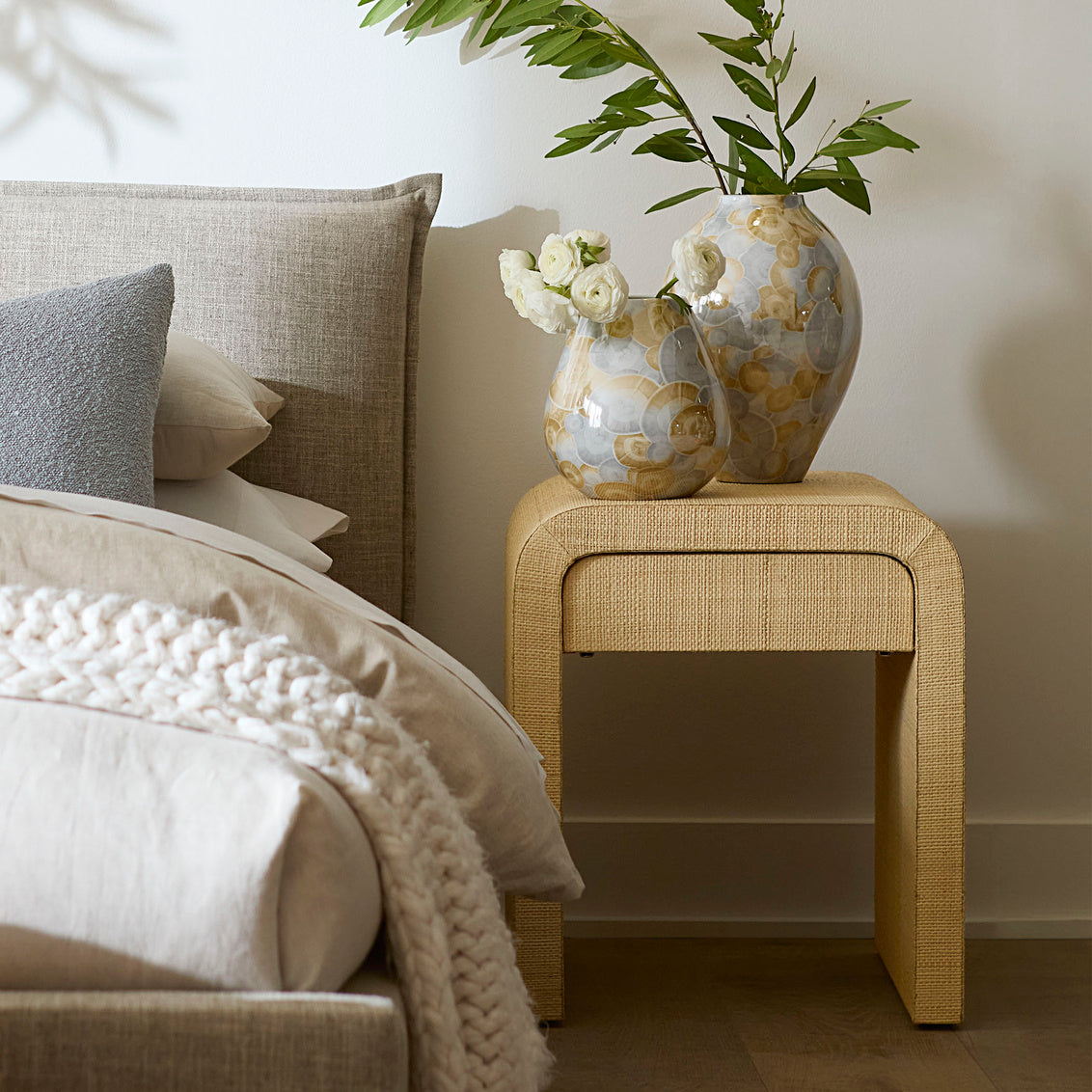 Table d'appoint en raphia